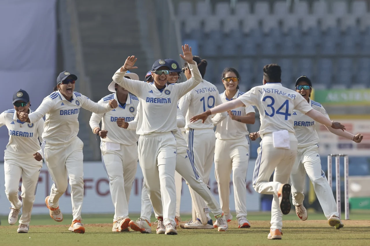 IND-W vs AUS-W | Sneh Rana & Gayakwad Set Up Easy Indian Win On Day 4